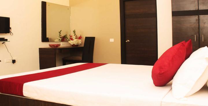 Crest Inn Kalkuta Zewnętrze zdjęcie
